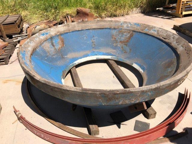 Lot Of Spare Parts For Symons-nordberg 7' Cone Crusher)